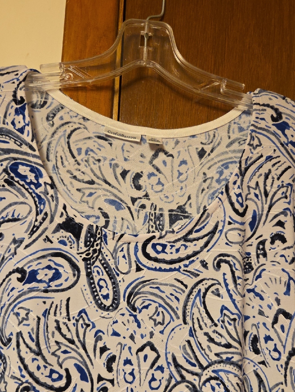 Croft & Barrow White Scoop Neck Top with Blue Paisley Print